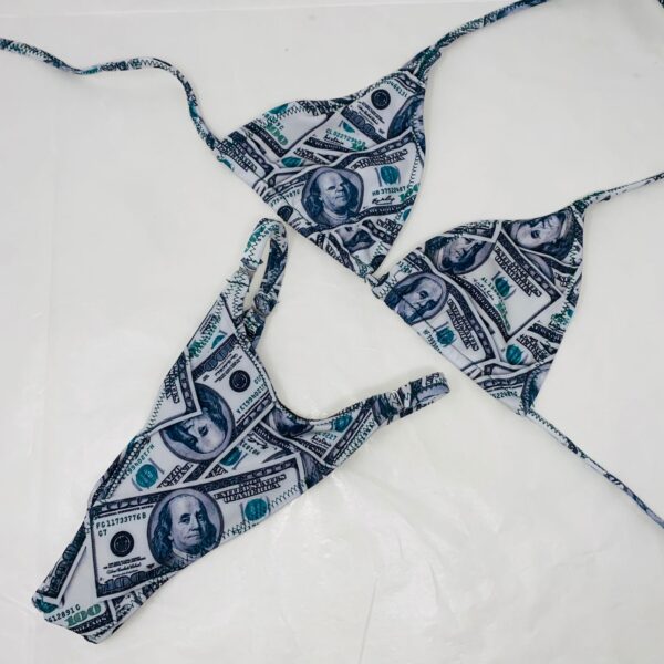 Bikinito Dollar